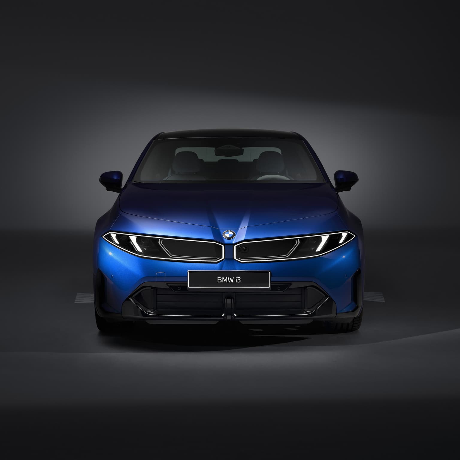 BMW sætter rækkevidderekord og Audi med billig elbil artwork