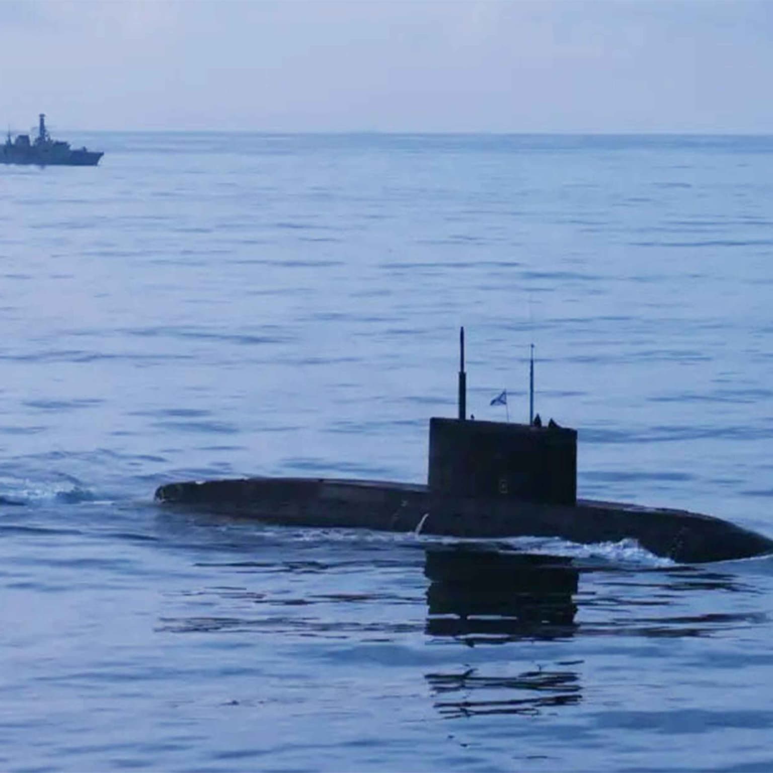 I hunted Russian submarines: this is how to beat Putin's navy artwork