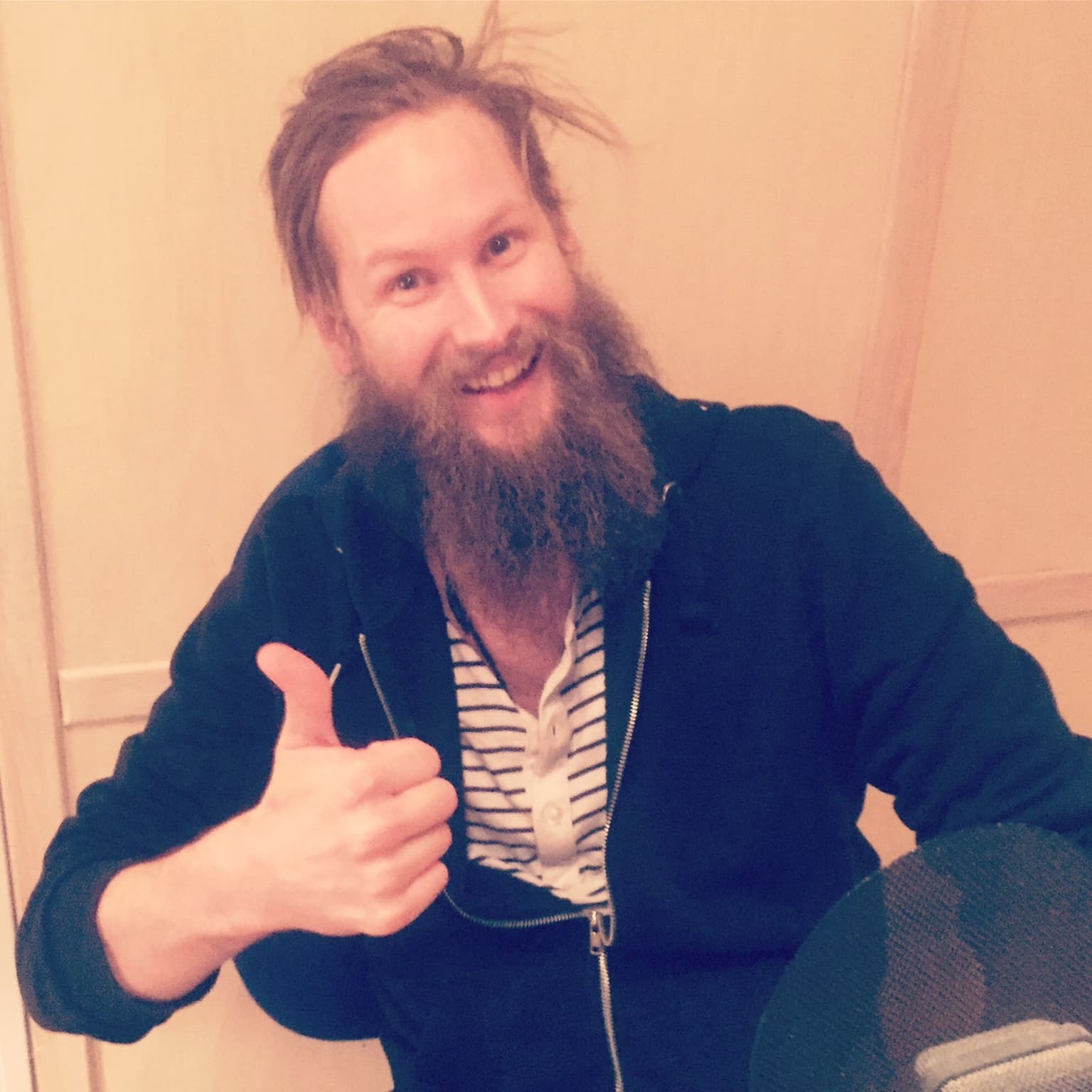 240. Henrik Nyblom är Sveriges nästa humorstjärna artwork