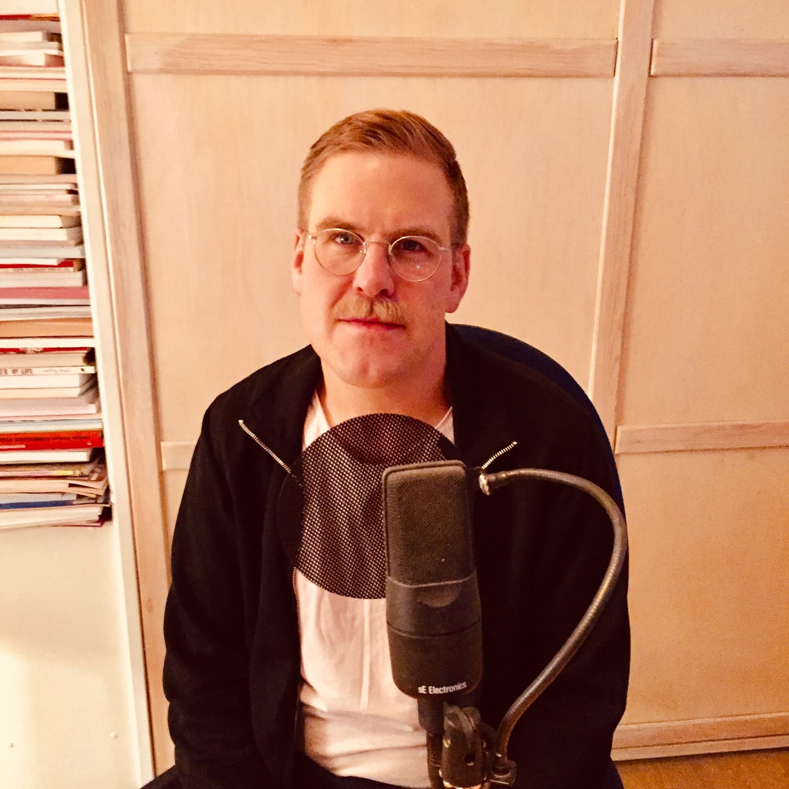 331. Adam Svanell om kulturen som format honom artwork