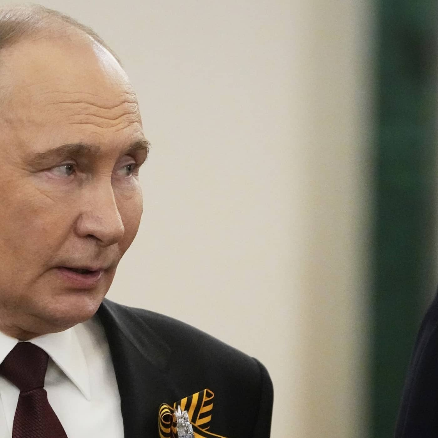EXTRAPODD: Därför dök Putin inte upp artwork