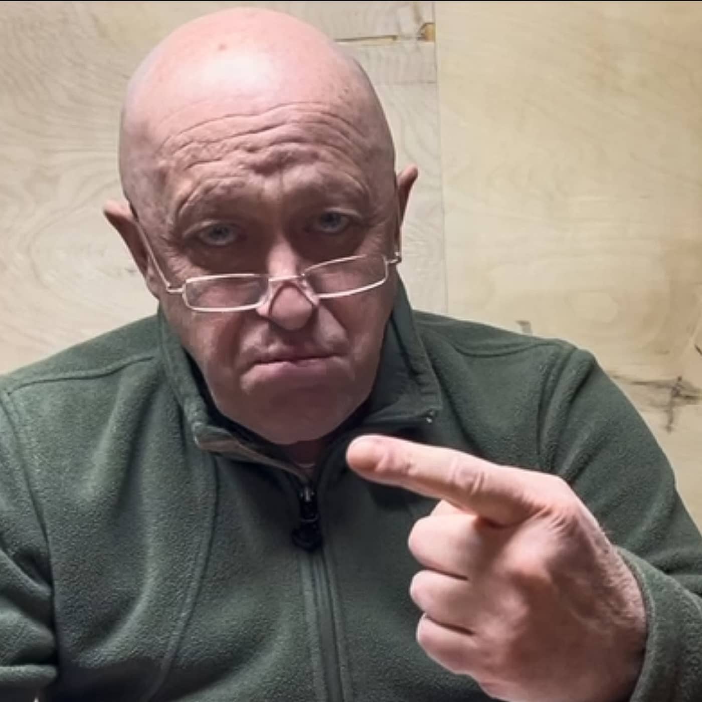 Här hyllar Wagnergruppens ledare Ukrainas soldater artwork
