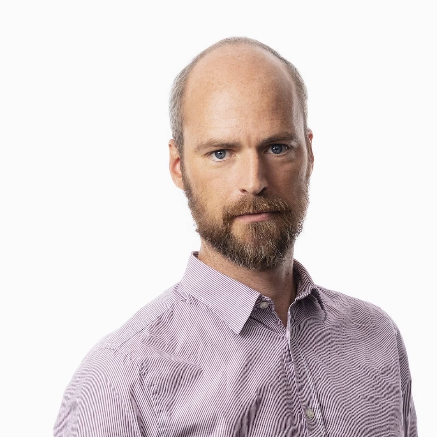 Samuel Larsson bland medicinmän, människosmugglare och migranter artwork