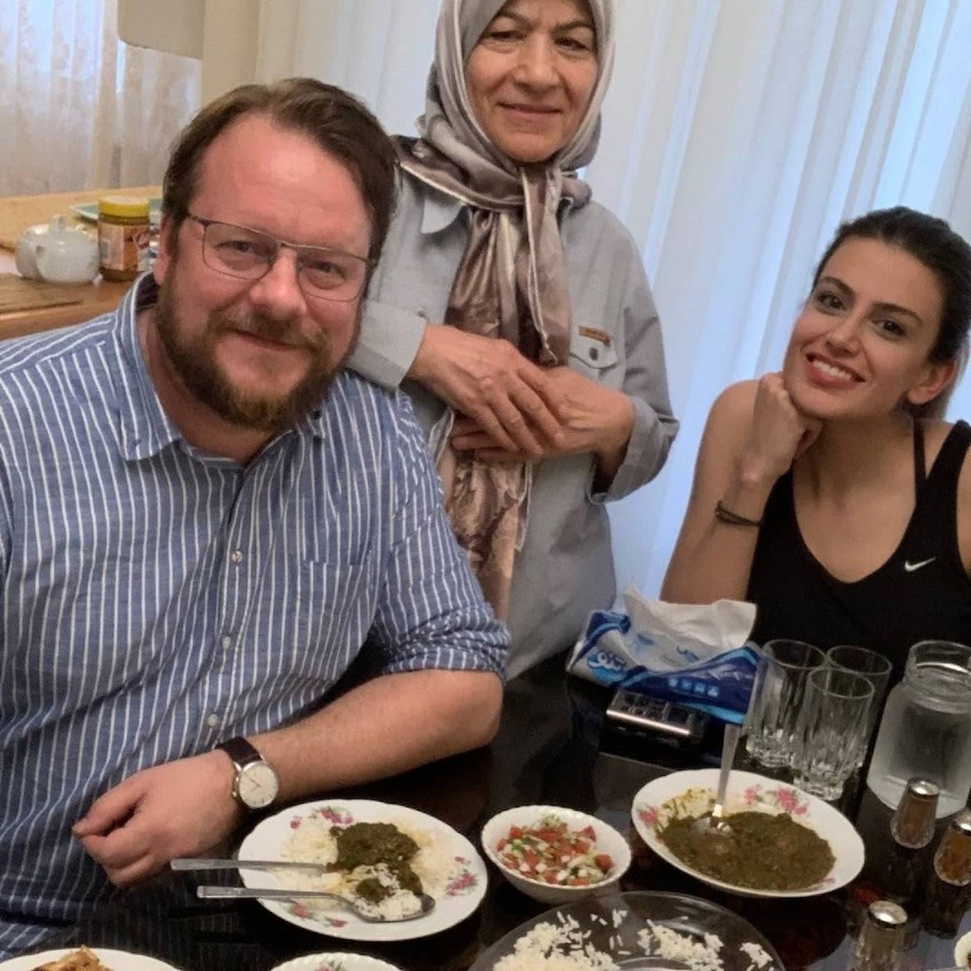 Johan Mathias Sommarström om ett Iran som vill le igen artwork