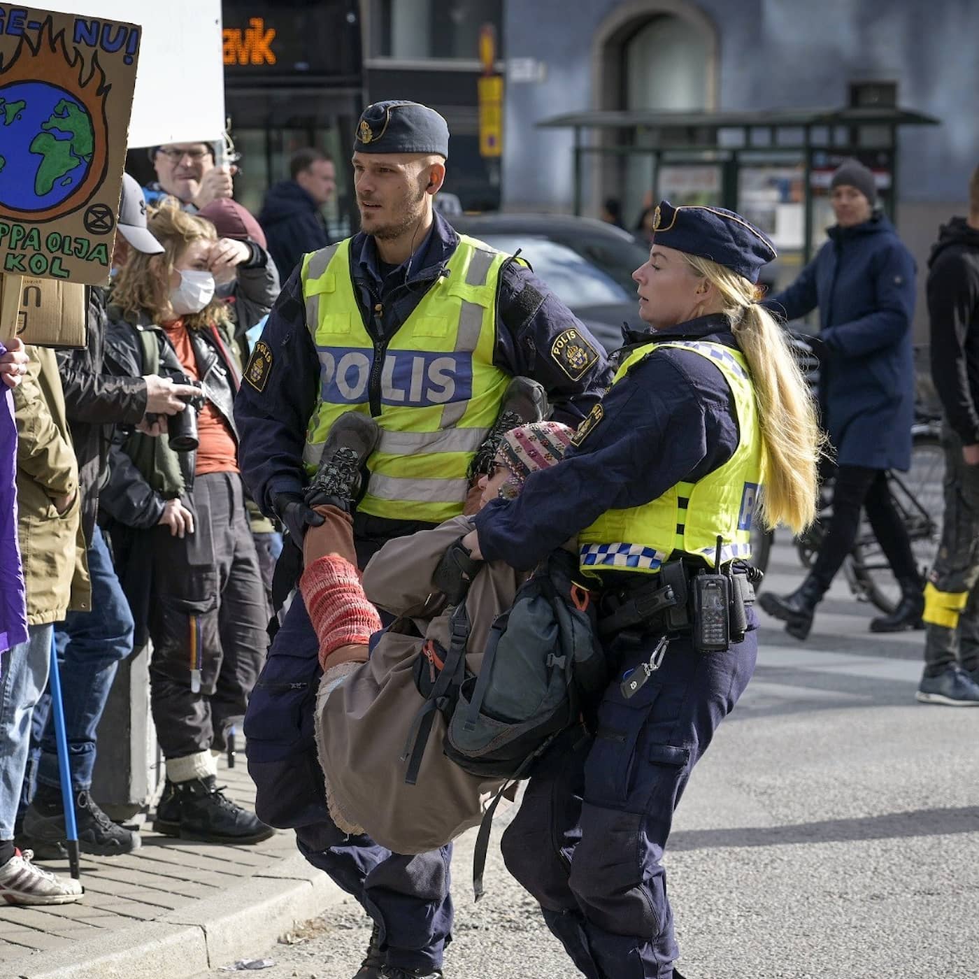 Klimataktivisterna som blev sabotörer artwork