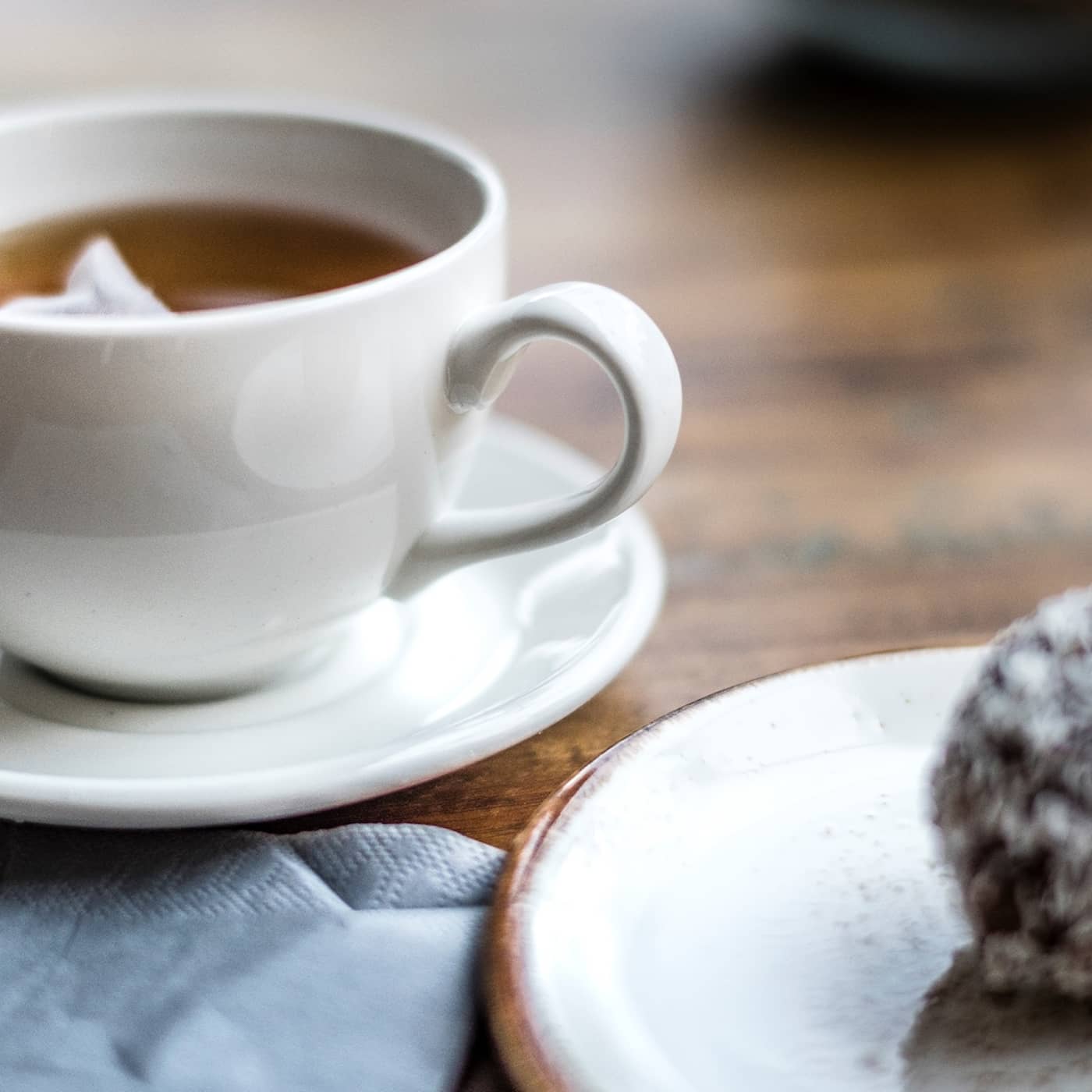 Fika, böneutrop och skolavslutningar artwork