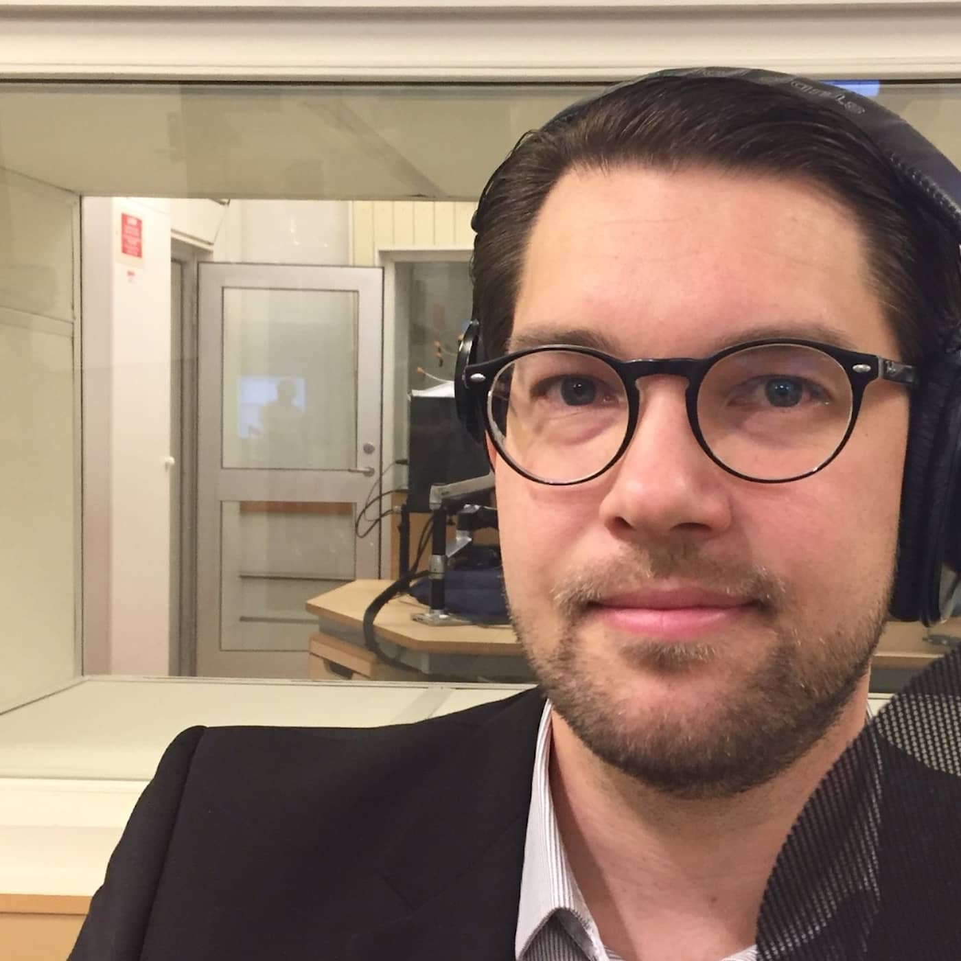 Jimmie Åkesson (SD) – är isoleringen bruten, på riktigt? artwork
