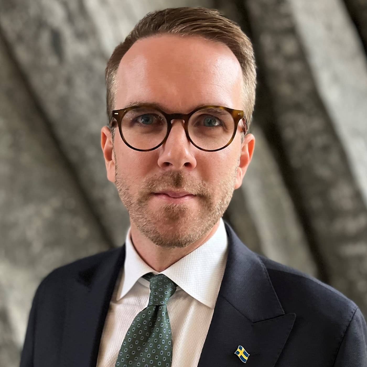Andreas Carlson (KD) om Natos krav på svensk järnväg artwork