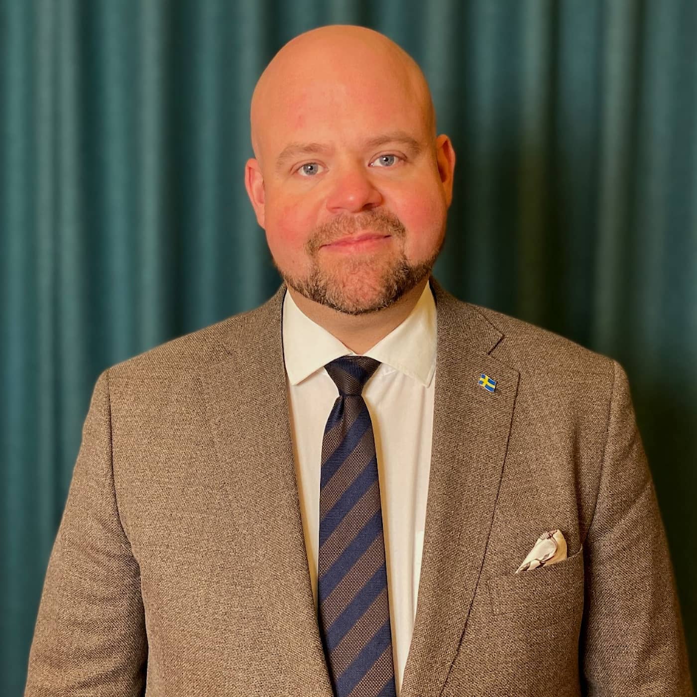 Landsbygdsminister Peter Kullgren (KD): Behövs skifte i hur vi ser på skydd av skog artwork