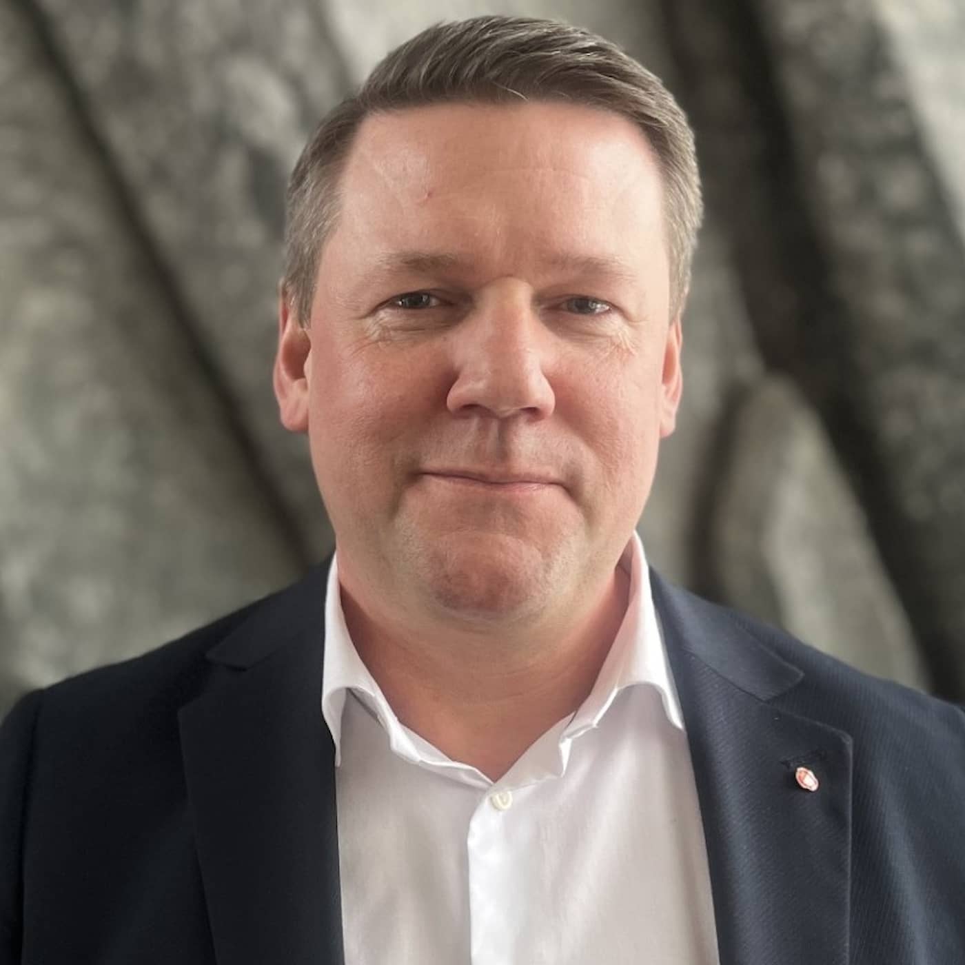 Tobias Baudin (S): ”Vi står mittemellan de tre partierna och den här regeringen” artwork
