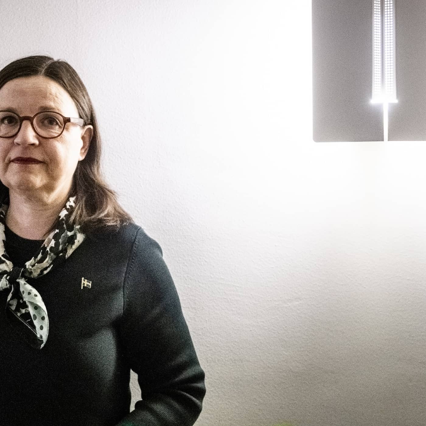Hur ska eleverna klara pandemin, utbildningsminister Anna Ekström (S)? artwork