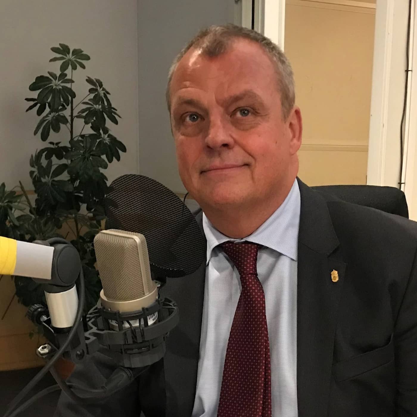 Martin Holmgren, chef Kriminalvården: Hur blev det kö till fängelset? artwork