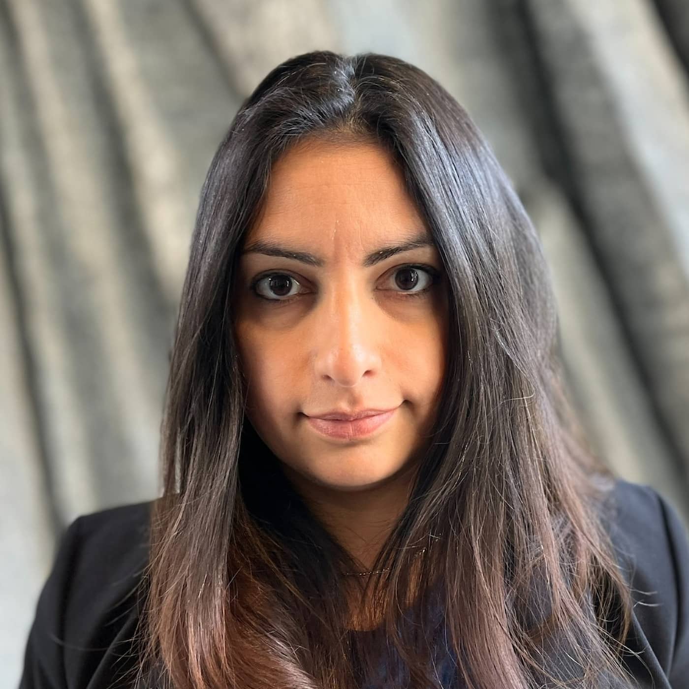 Nooshi Dadgostar (V): ”Jag tror inte på röda linjer” artwork