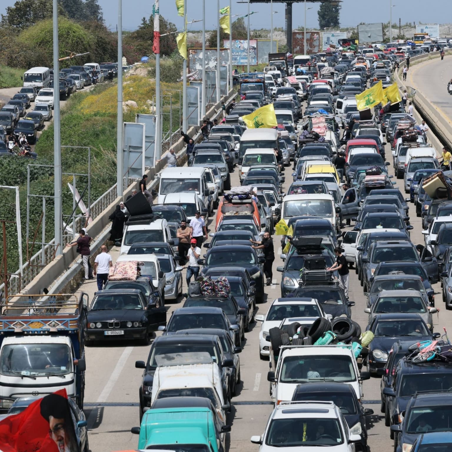 Tens of thousands of Lebanese return home after ceasefire artwork