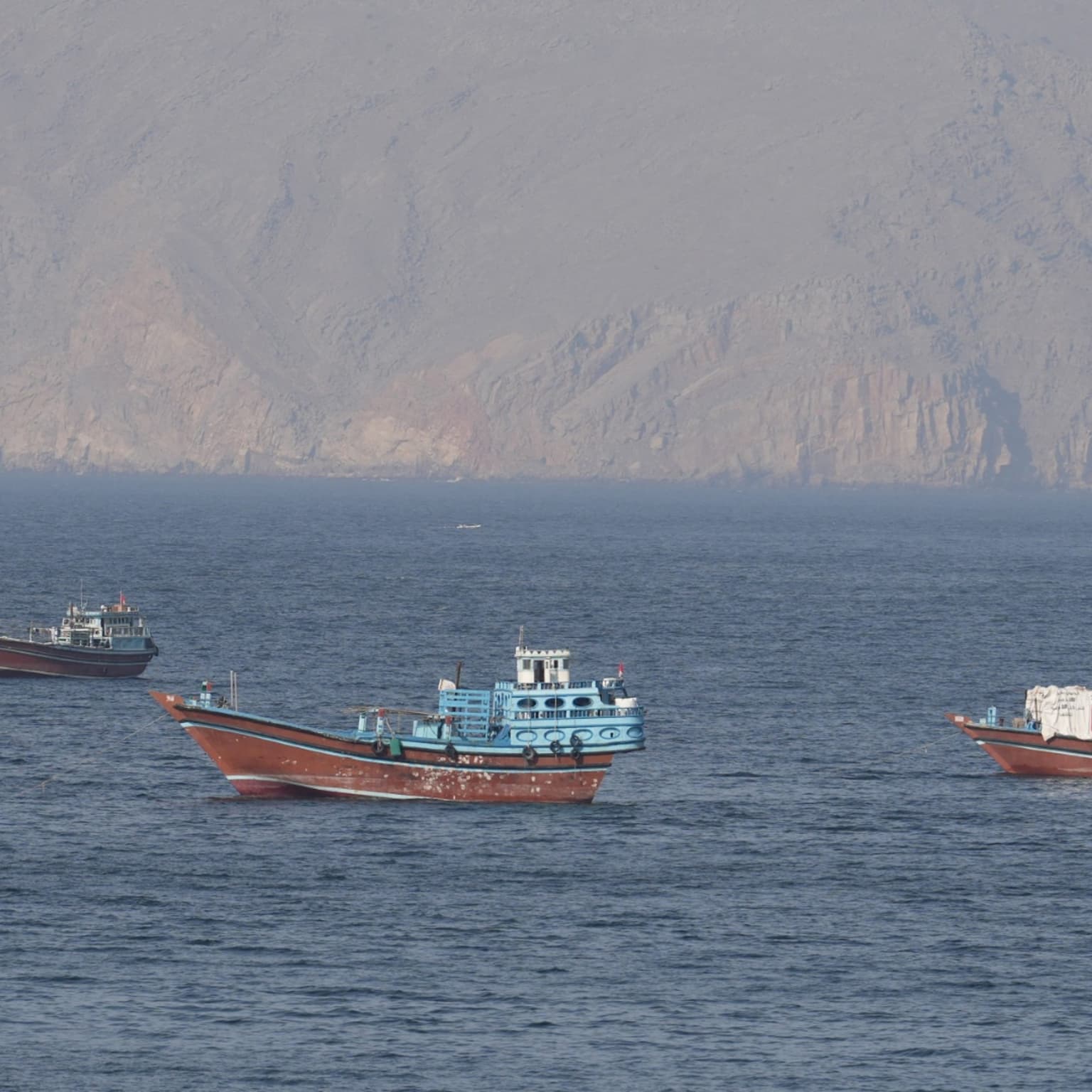 Iran closes Strait of Hormuz a day after declaring it open artwork