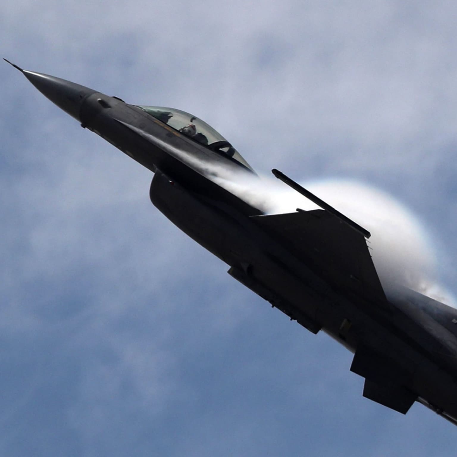 US launches new strikes on Iran artwork