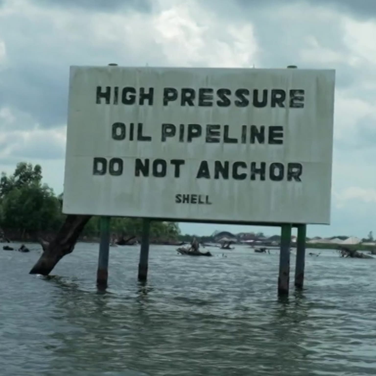 Shell accused of ignoring pollution evidence in Nigeria artwork