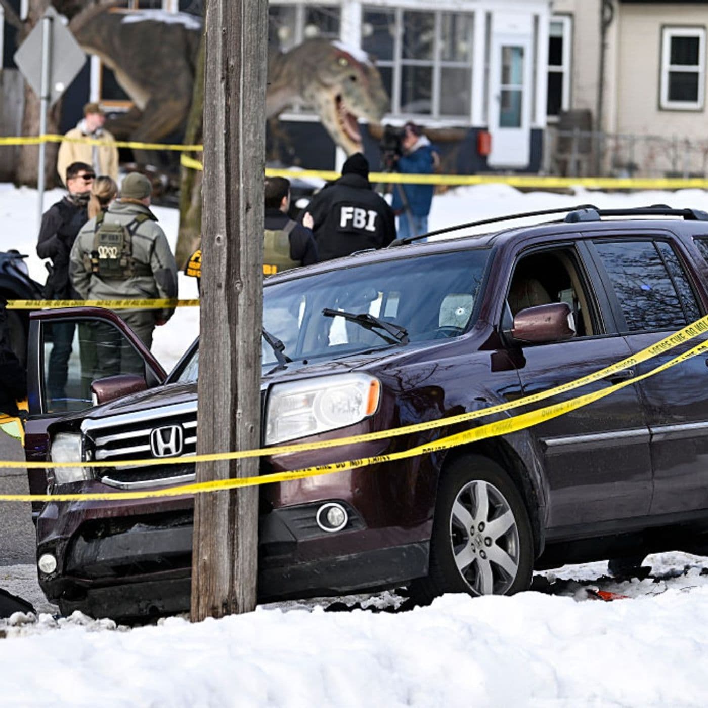 A Deadly ICE Shooting in Minnesota. Plus, Trump Plays King in Venezuela. artwork