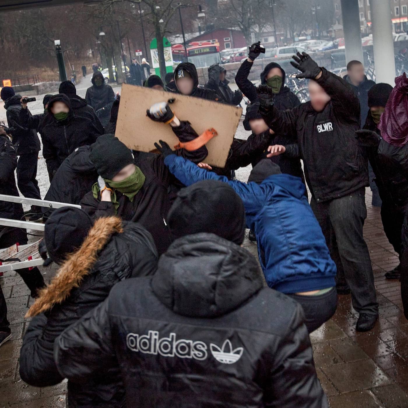 Nazistattacken i Kärrtorp artwork
