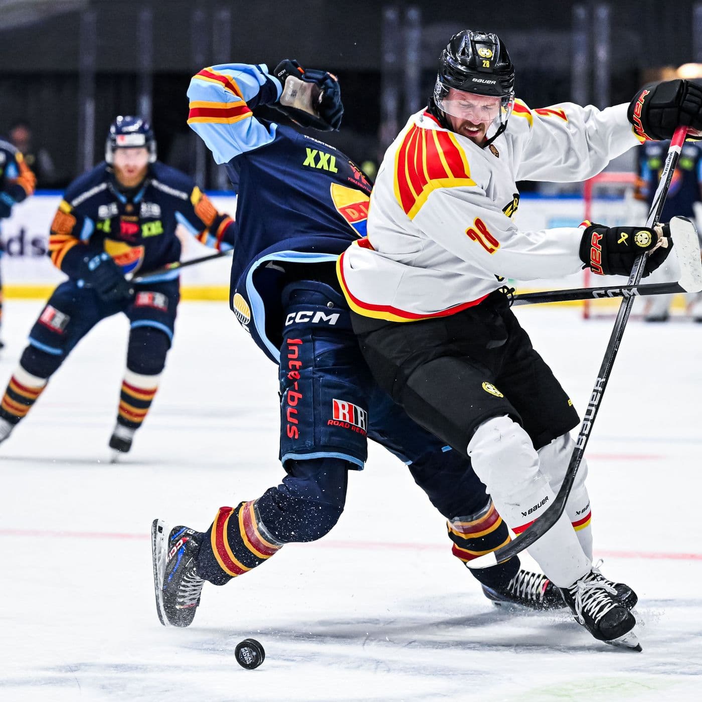 428. EXTRA: Rånad på konfekten artwork