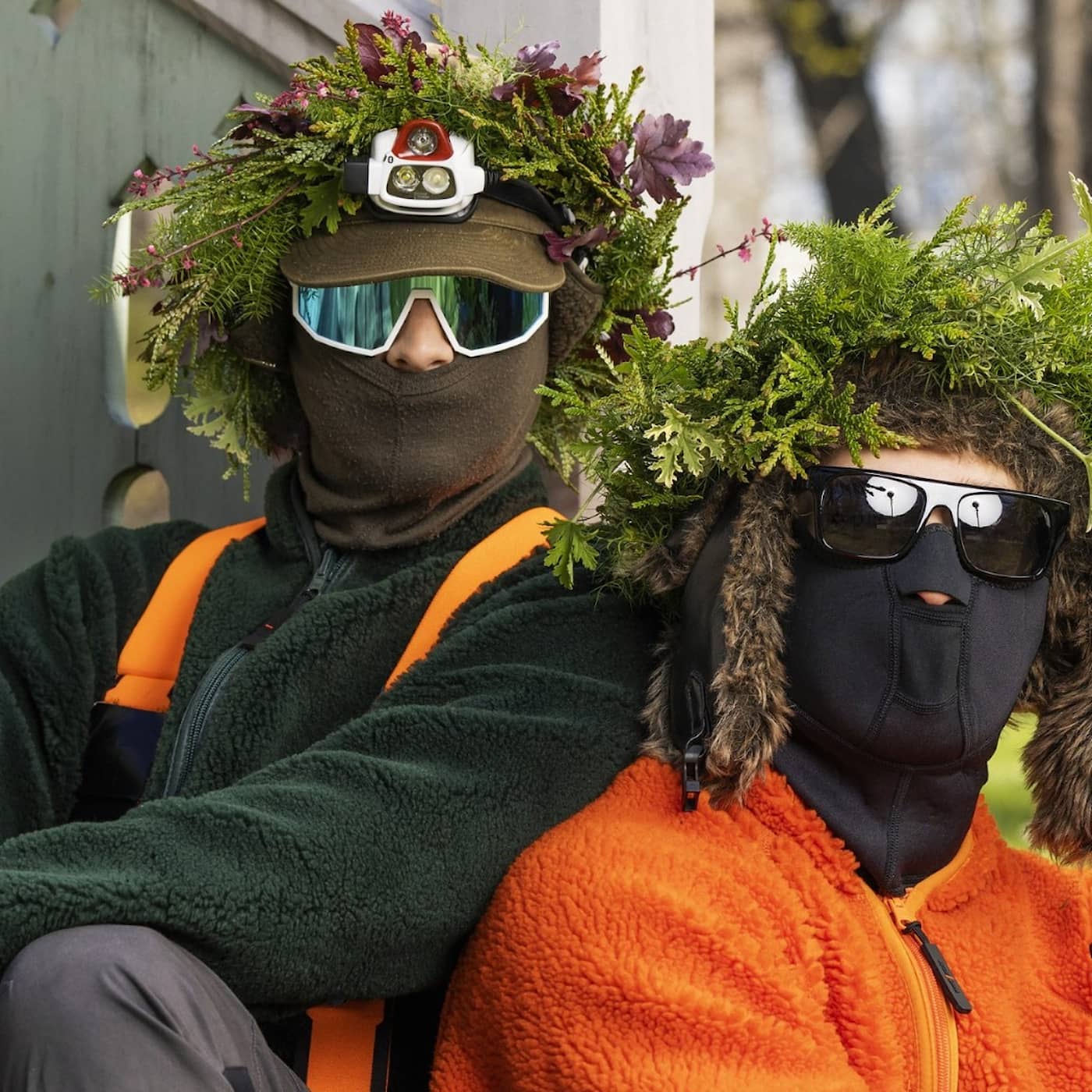 Hooja och Mårdis artwork