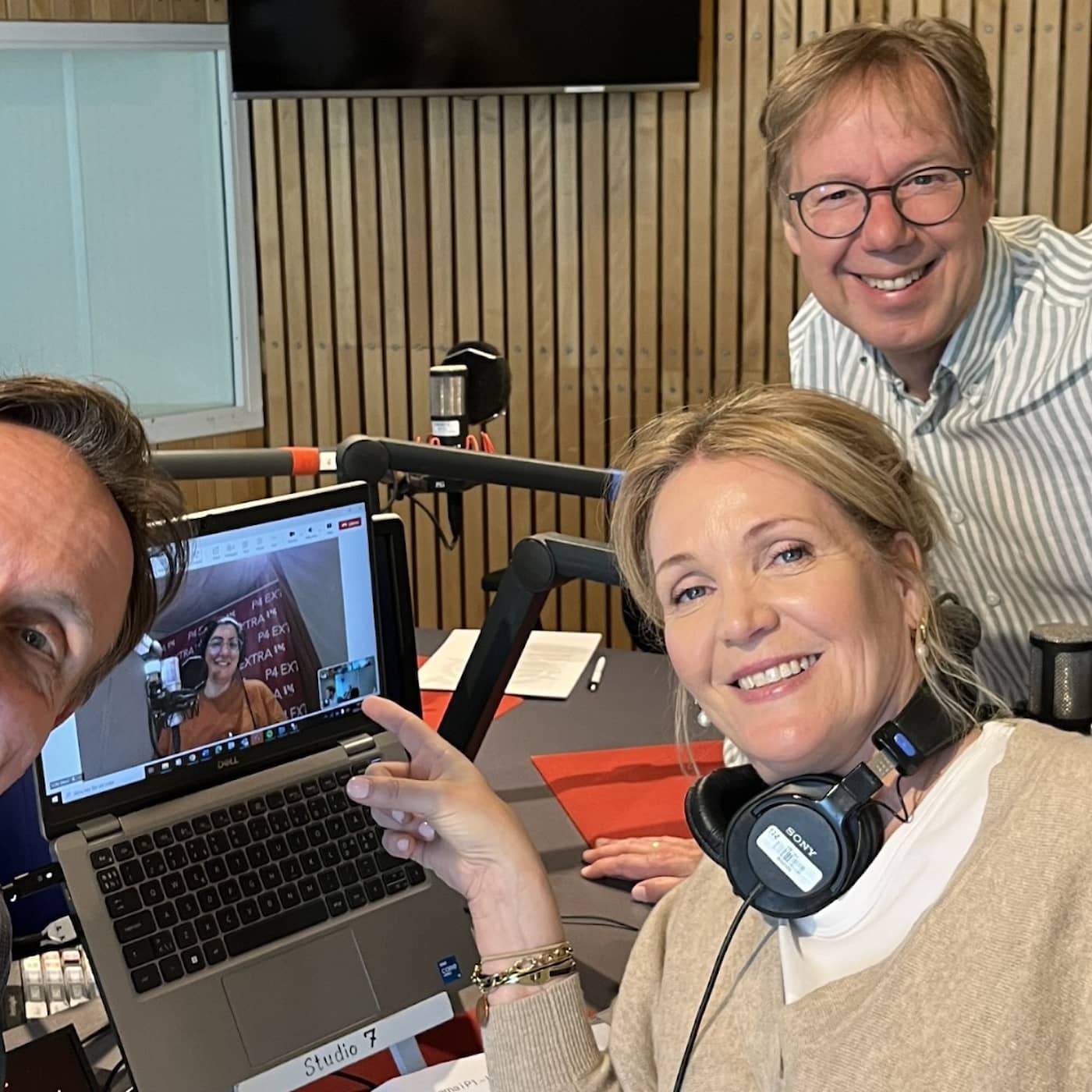 Dilan Apak har en ny affärsidé till Benjamin Ingrosso artwork
