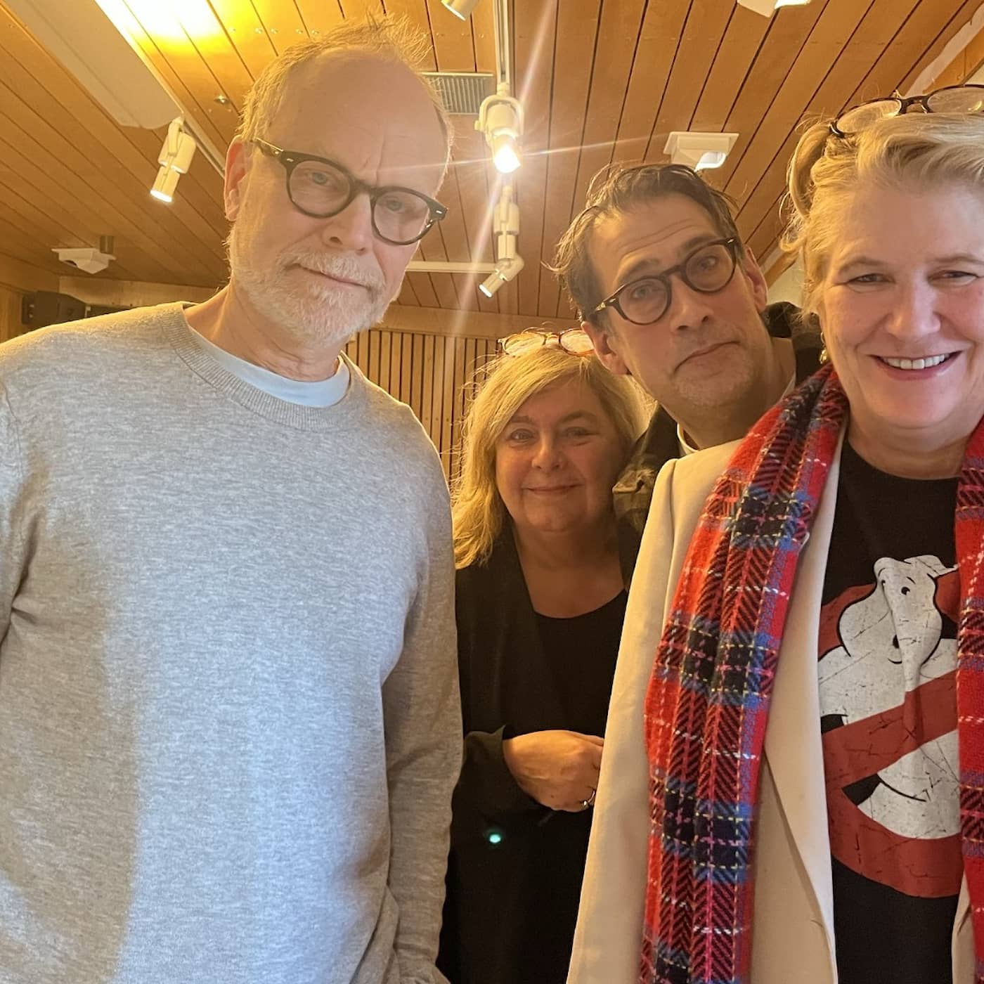 Tidsepokernas kamp, Jul jävla jul och i framtiden knyter vi handen i fickan! artwork