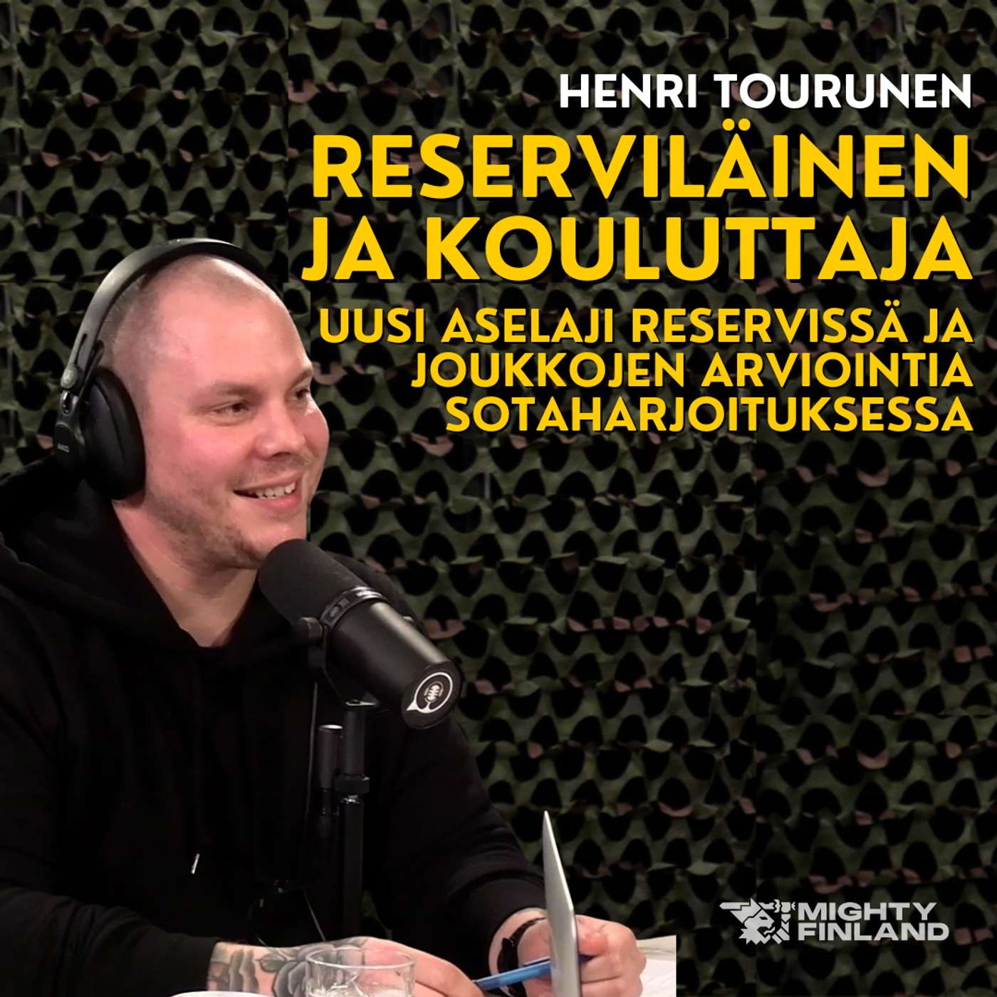 Reserviläiskouluttaja Henri ja uuden aselajin oppiminen reservissä artwork