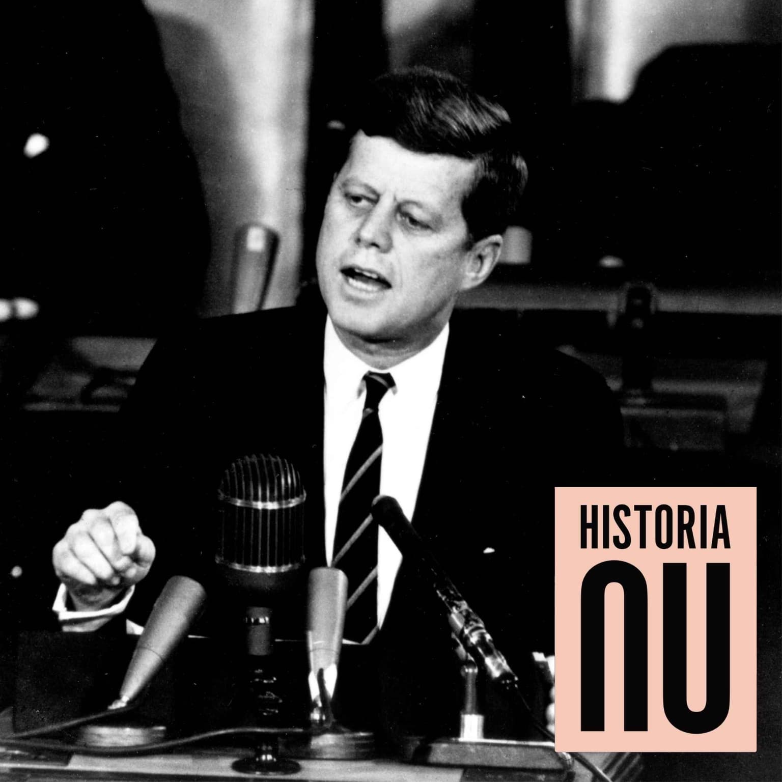 John F Kennedy – presidenten som säkerhetshot och världsfrälsare artwork