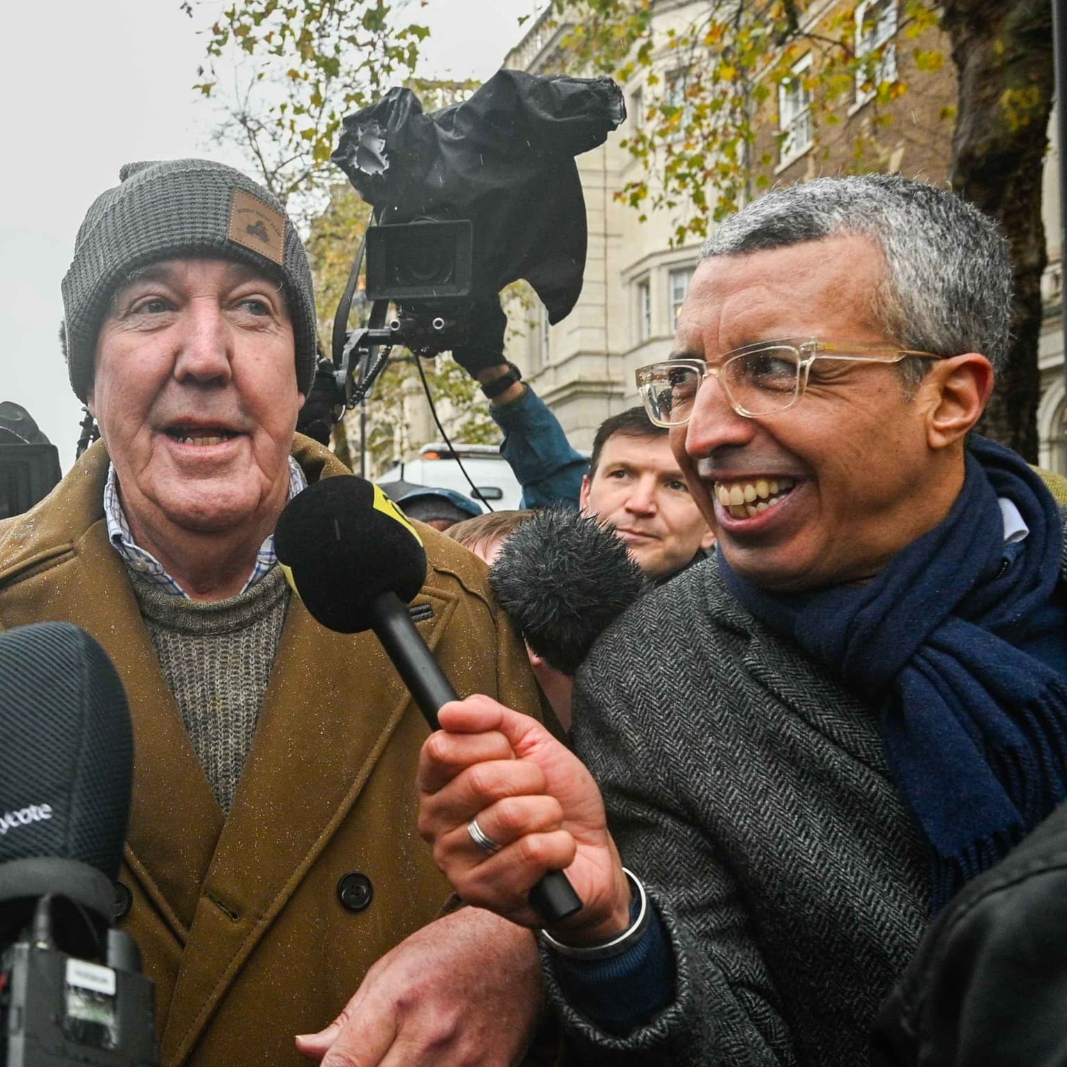 Starmer the farmer harmer: Inside the protest that's rocked the Government artwork