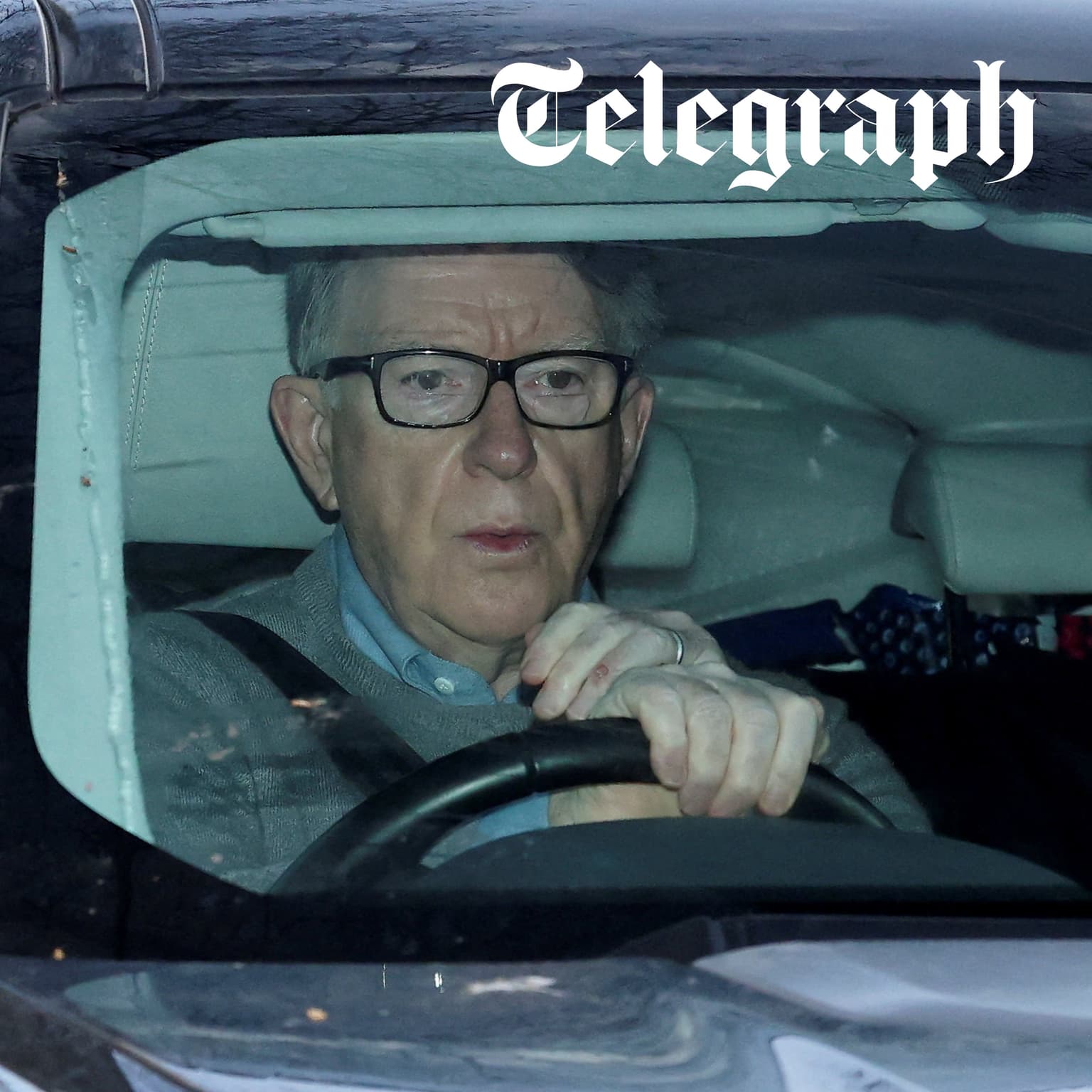 Damning Mandelson files leave Starmer reeling artwork