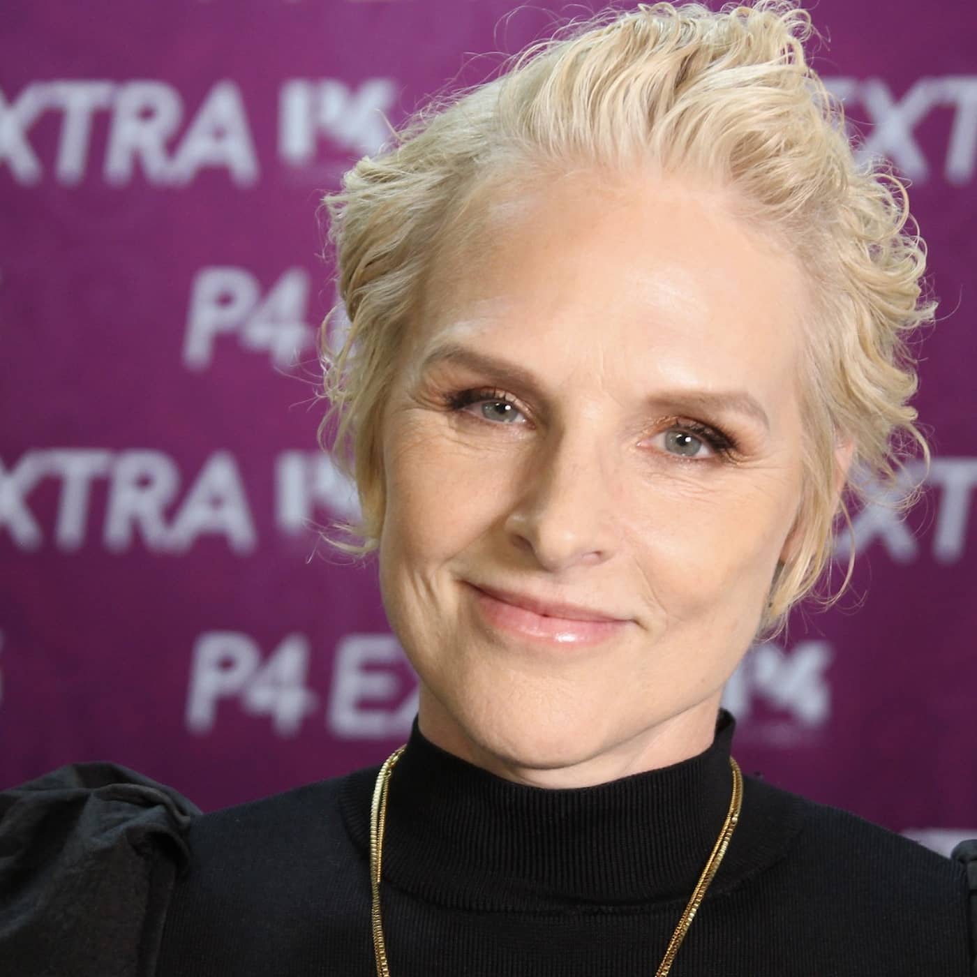 Karin af Klintberg: Speciella farbröder som inte vill prata är min genre artwork