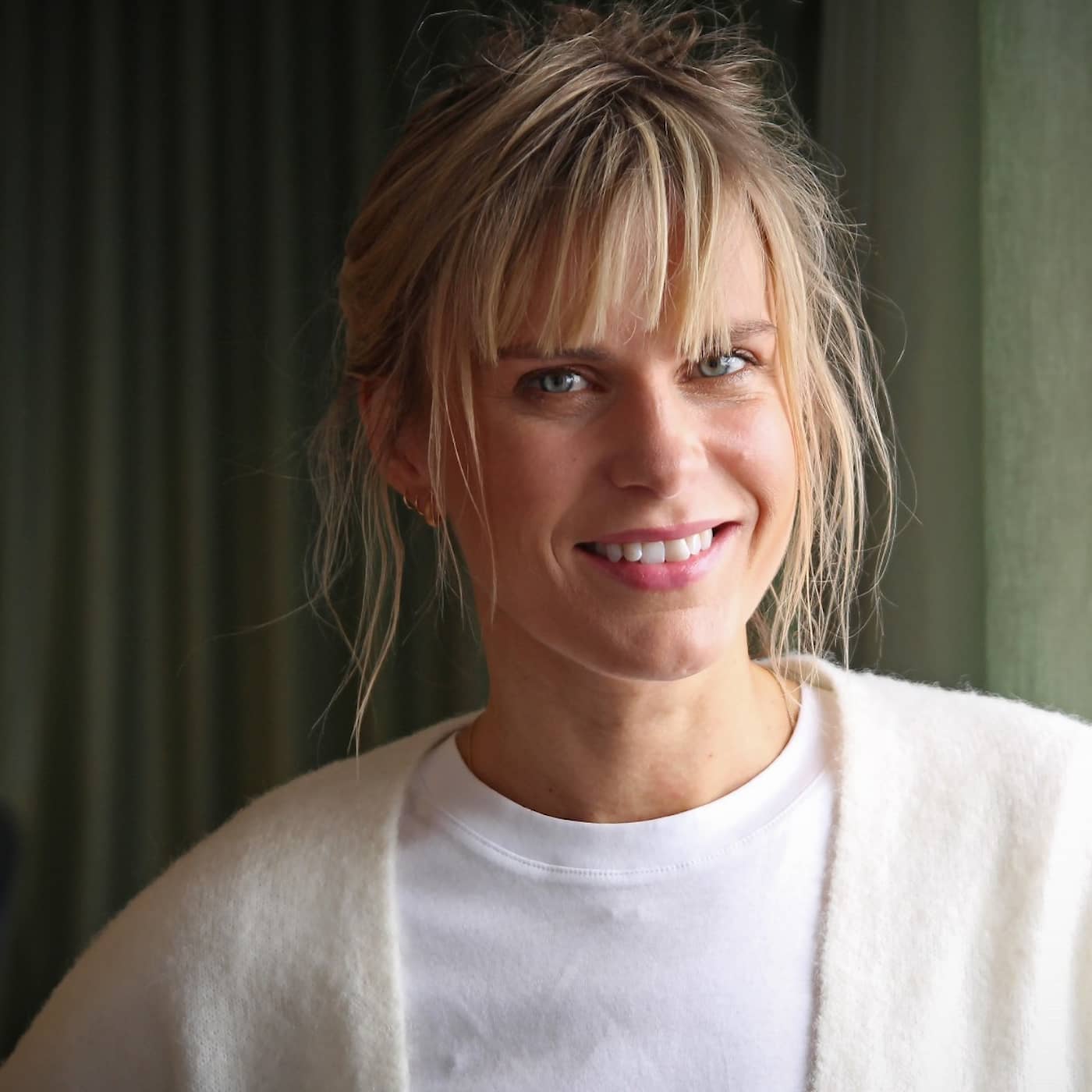 Celie Sparre: Härligt att hångla och få betalt artwork