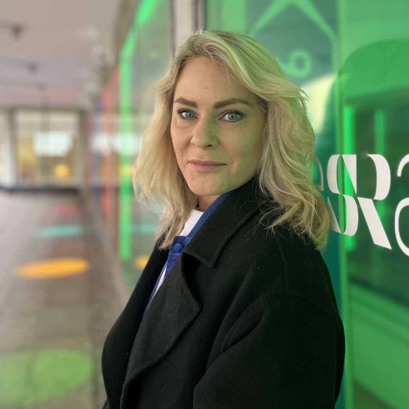 Maja Ivarsson: Nu släpper jag inte garden för nåt artwork