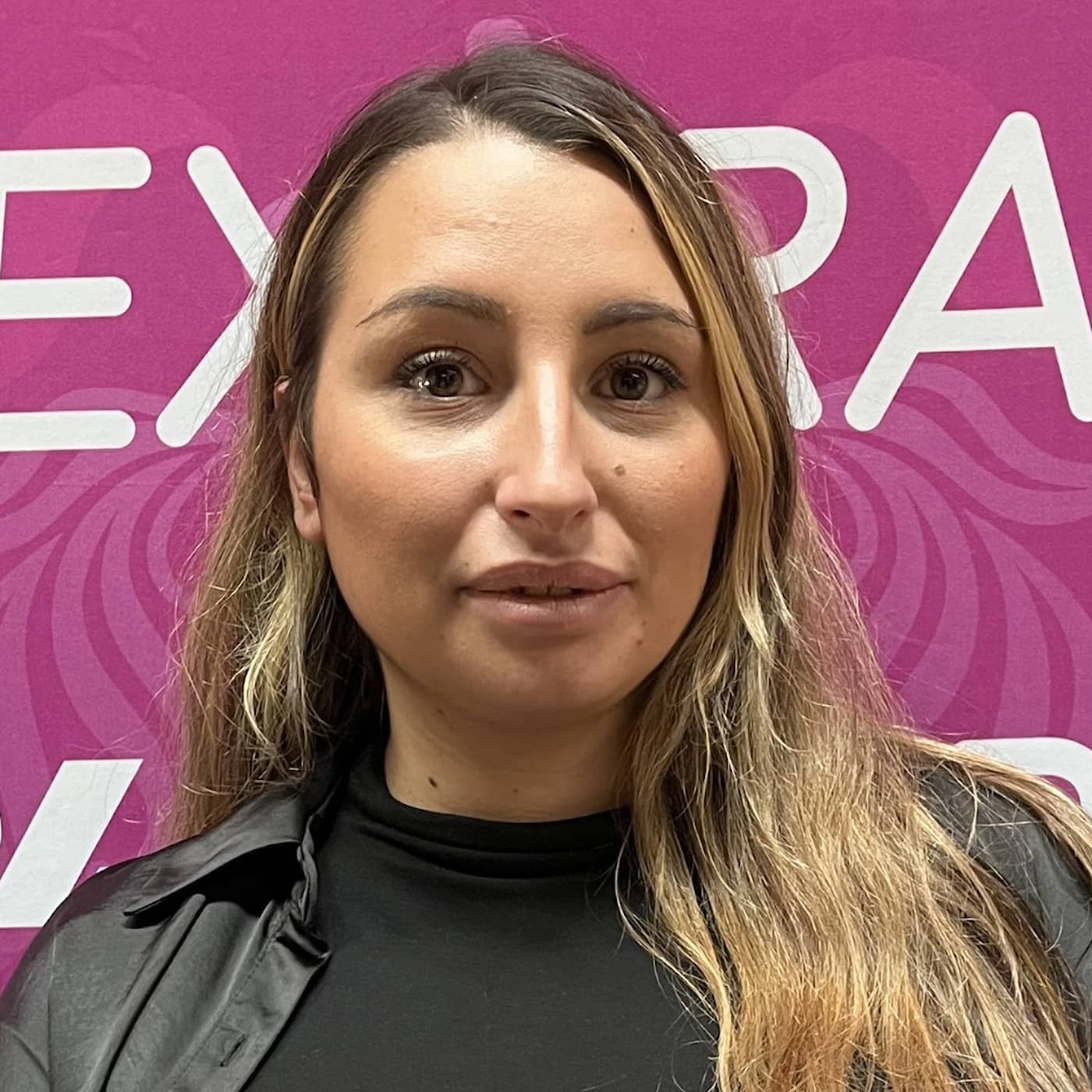 Natalie Klockars lämnade kriminaliteten: Vaknar av att jag gråter i sömnen artwork