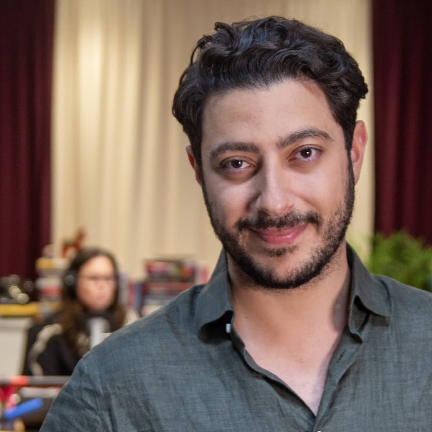 Fouad Youcefi: Vita huset är en fascinerande plats artwork