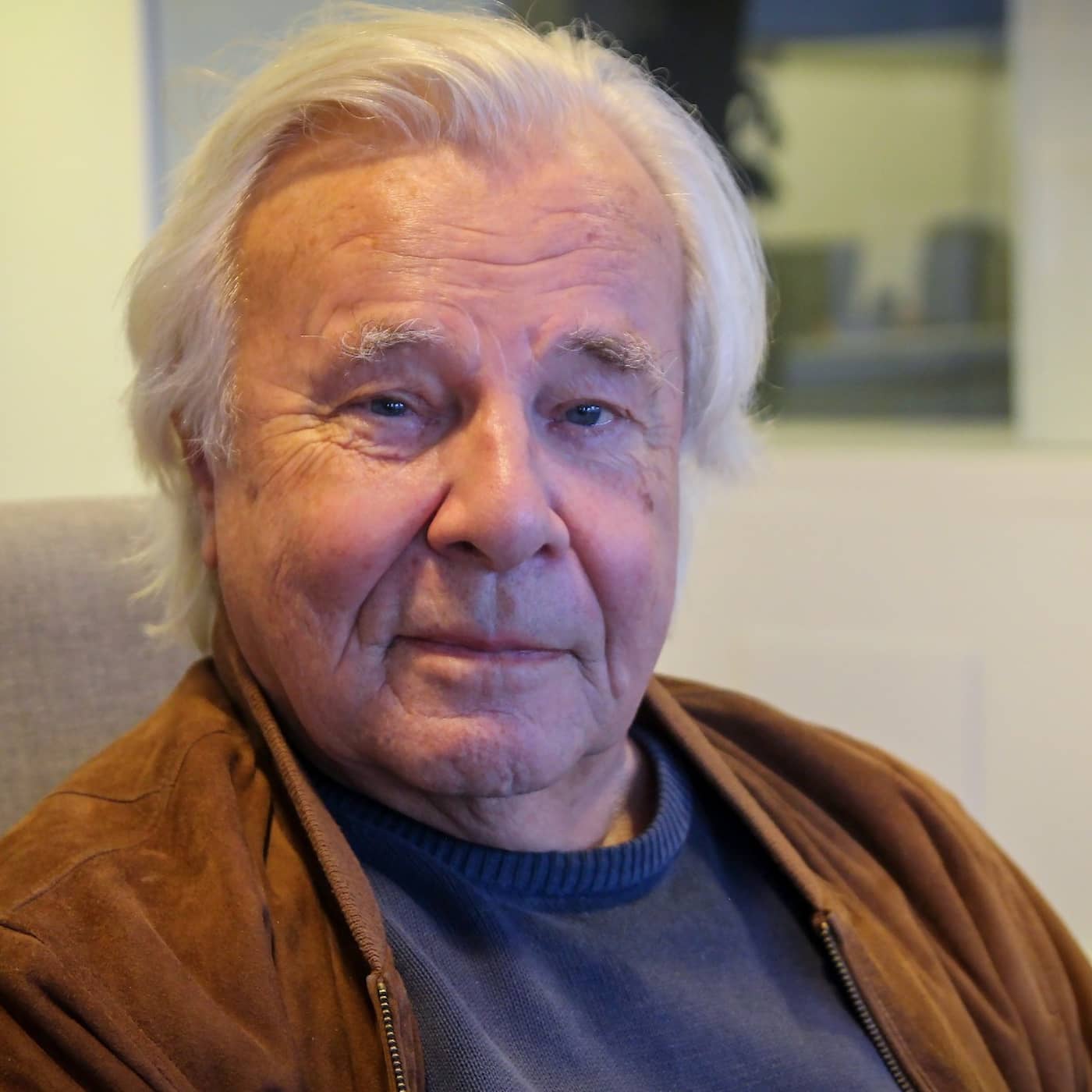 Jan Guillou: Fortsätter tills demensen, hjärnblödningen eller döden stoppar mig artwork
