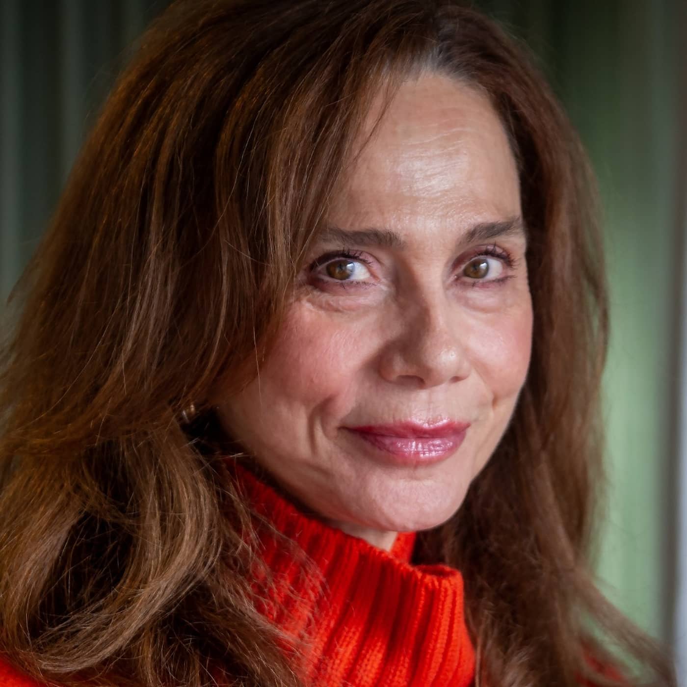Lena Olin: Vi har en förmåga att ryka ihop artwork