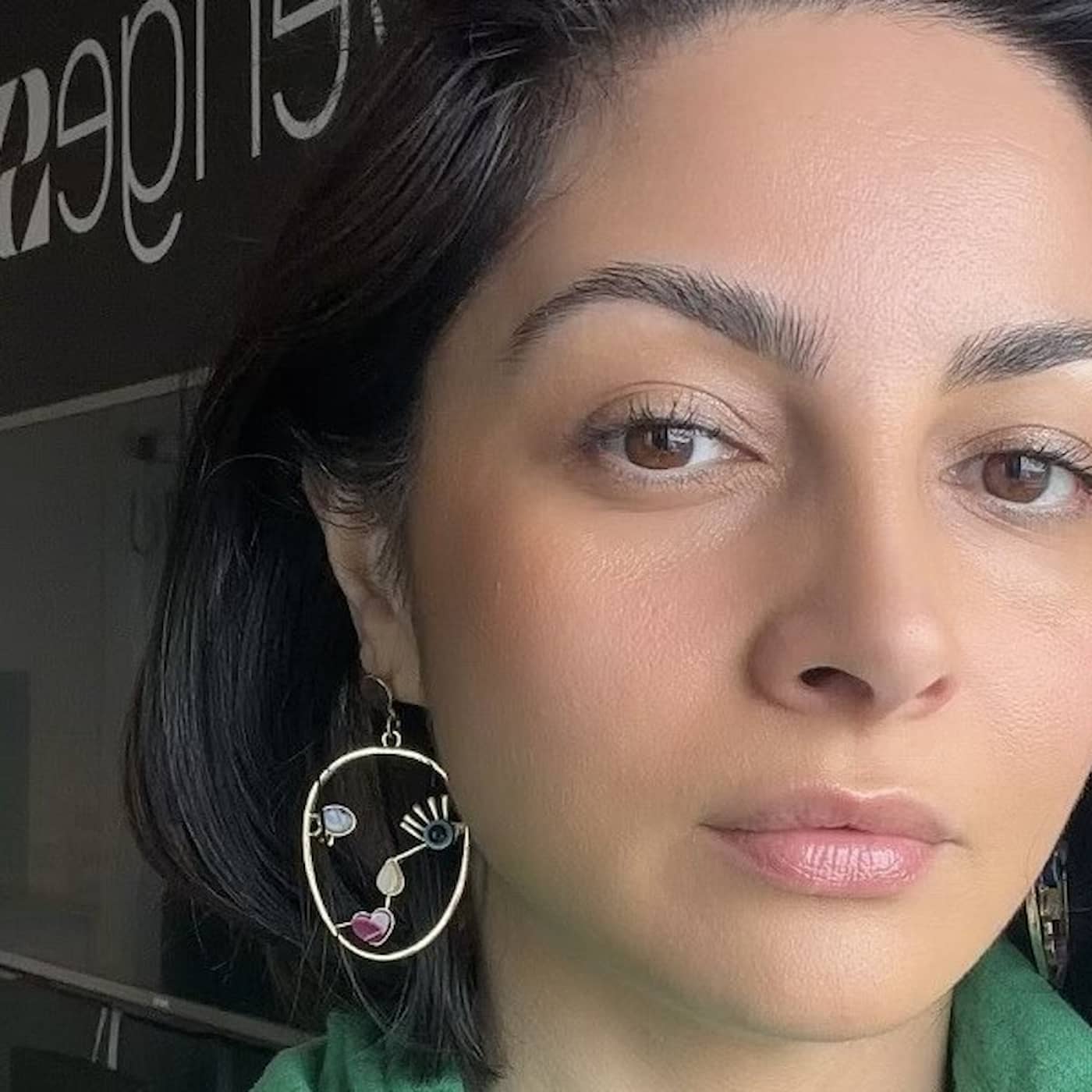 Elaf Ali: Man är inte invandrare for life artwork