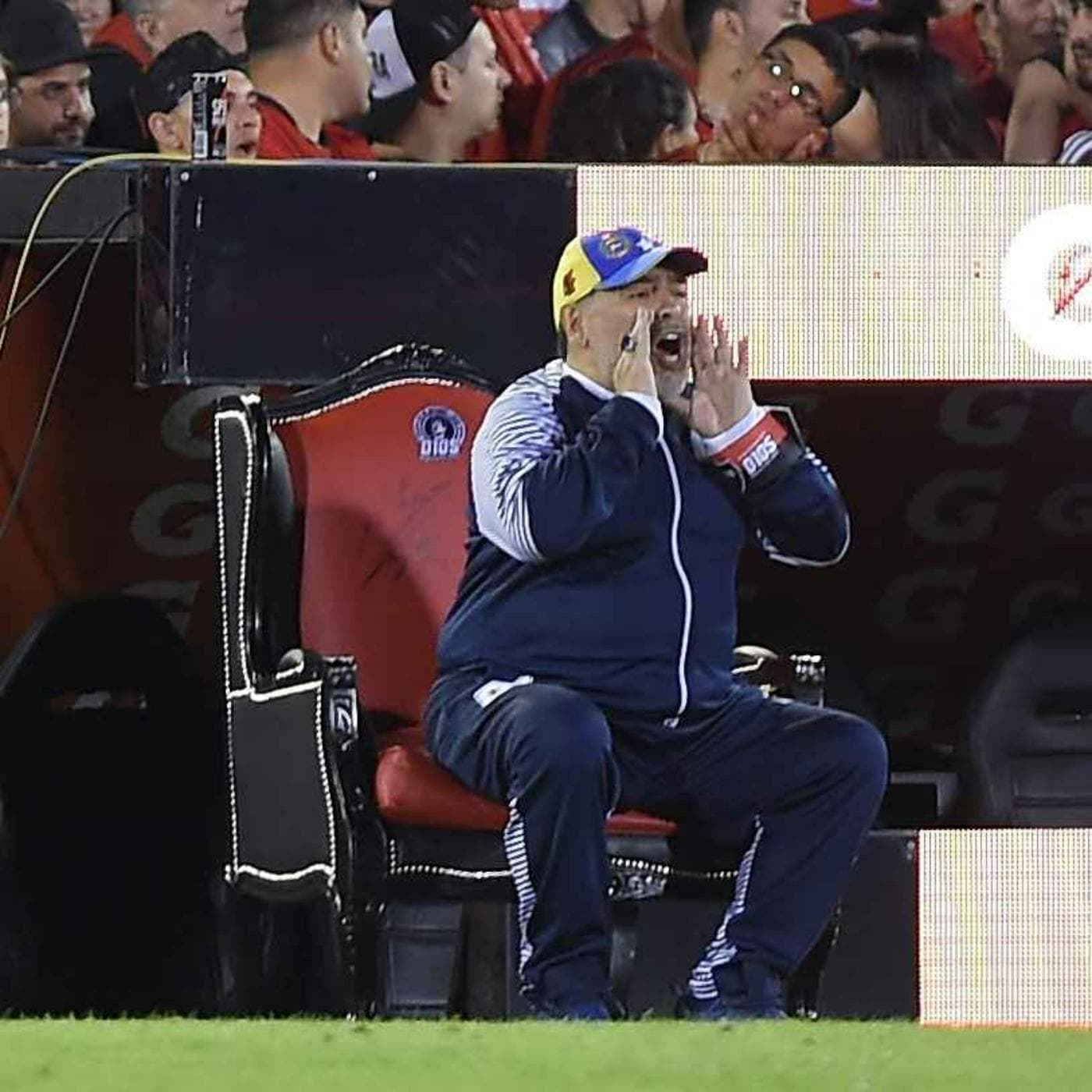 Maradona the manager: keep on sucking (part 2) artwork