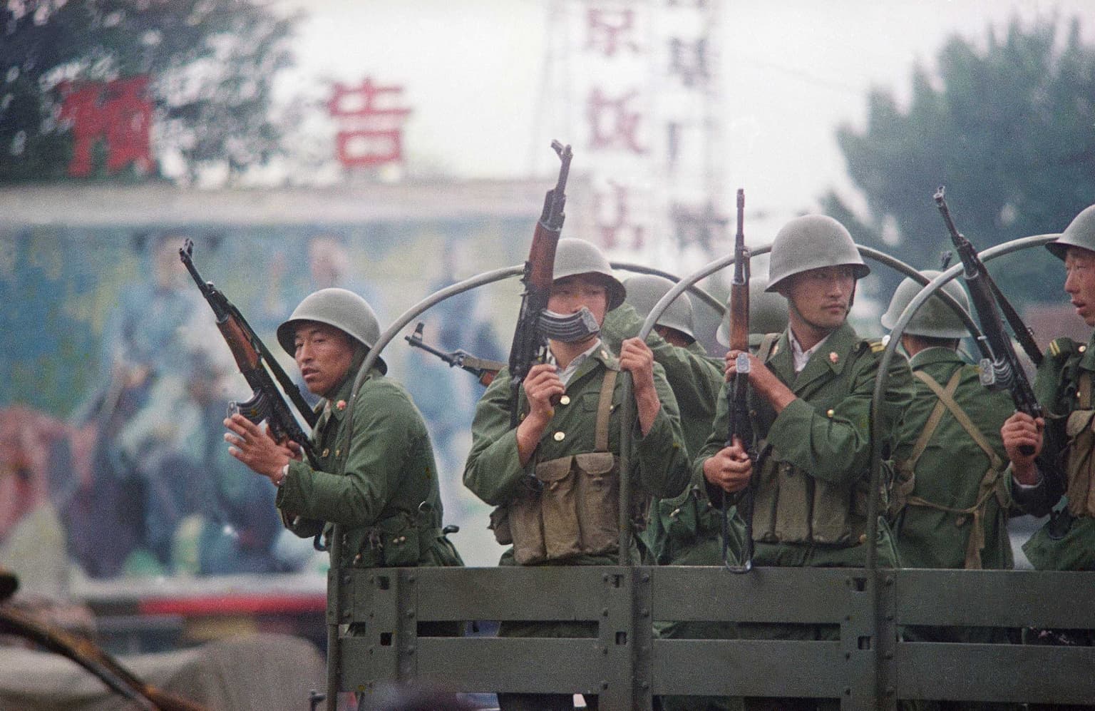 CHINA | S05 02 - How Tiananmen is being repeated in Xinjiang artwork