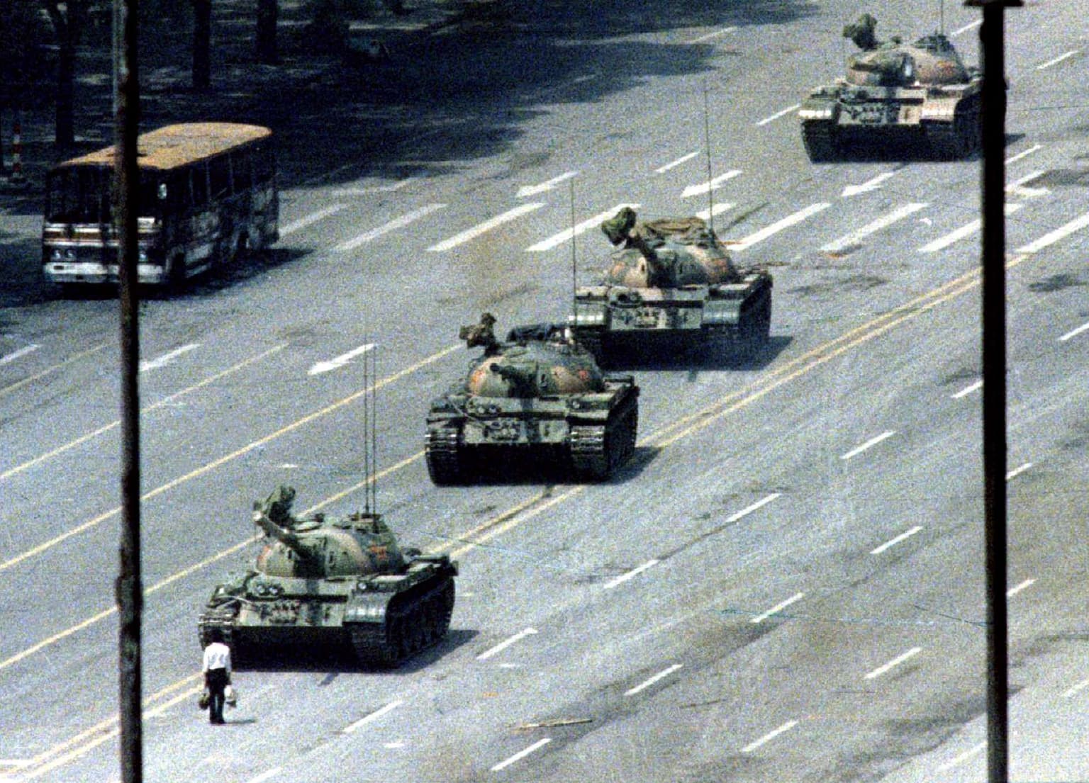 CHINA | S05 Bonus episode - The story behind Bob Hawke’s mysterious Tiananmen Cable artwork