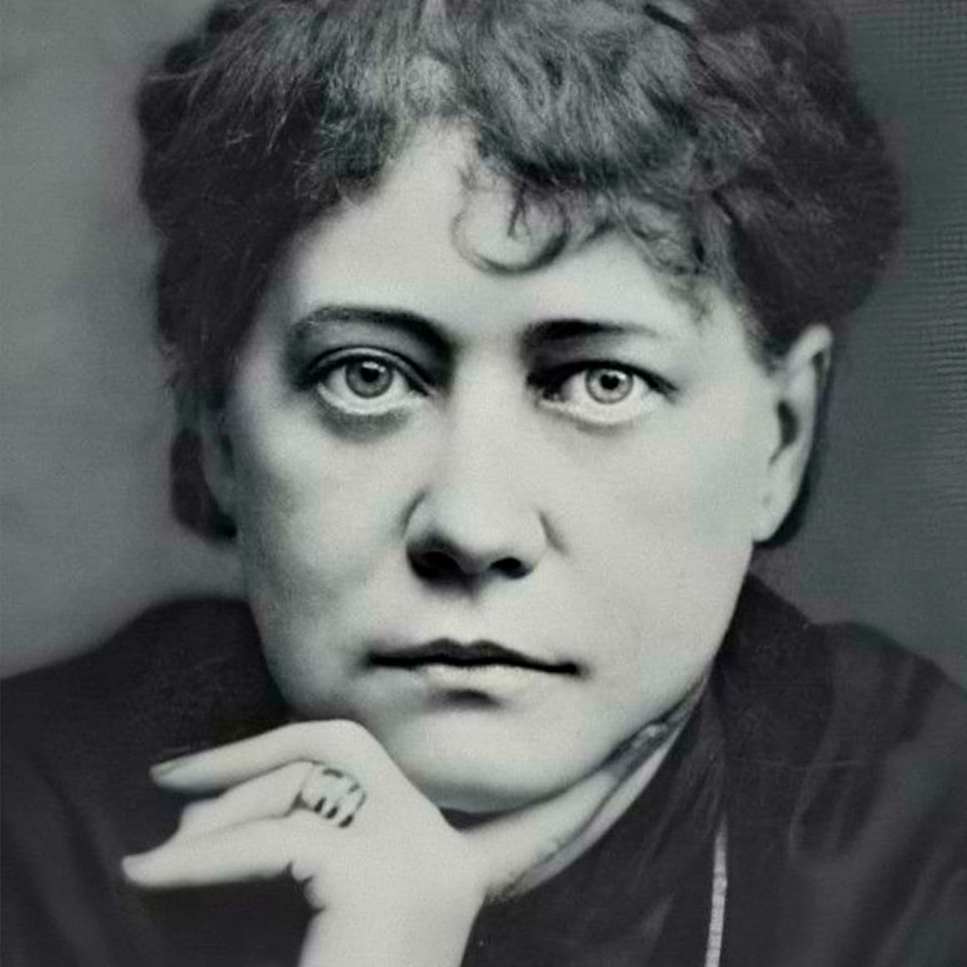 S12E1. Madame Blavatsky: Eventyrer i den fysiske og metafysiske verden artwork