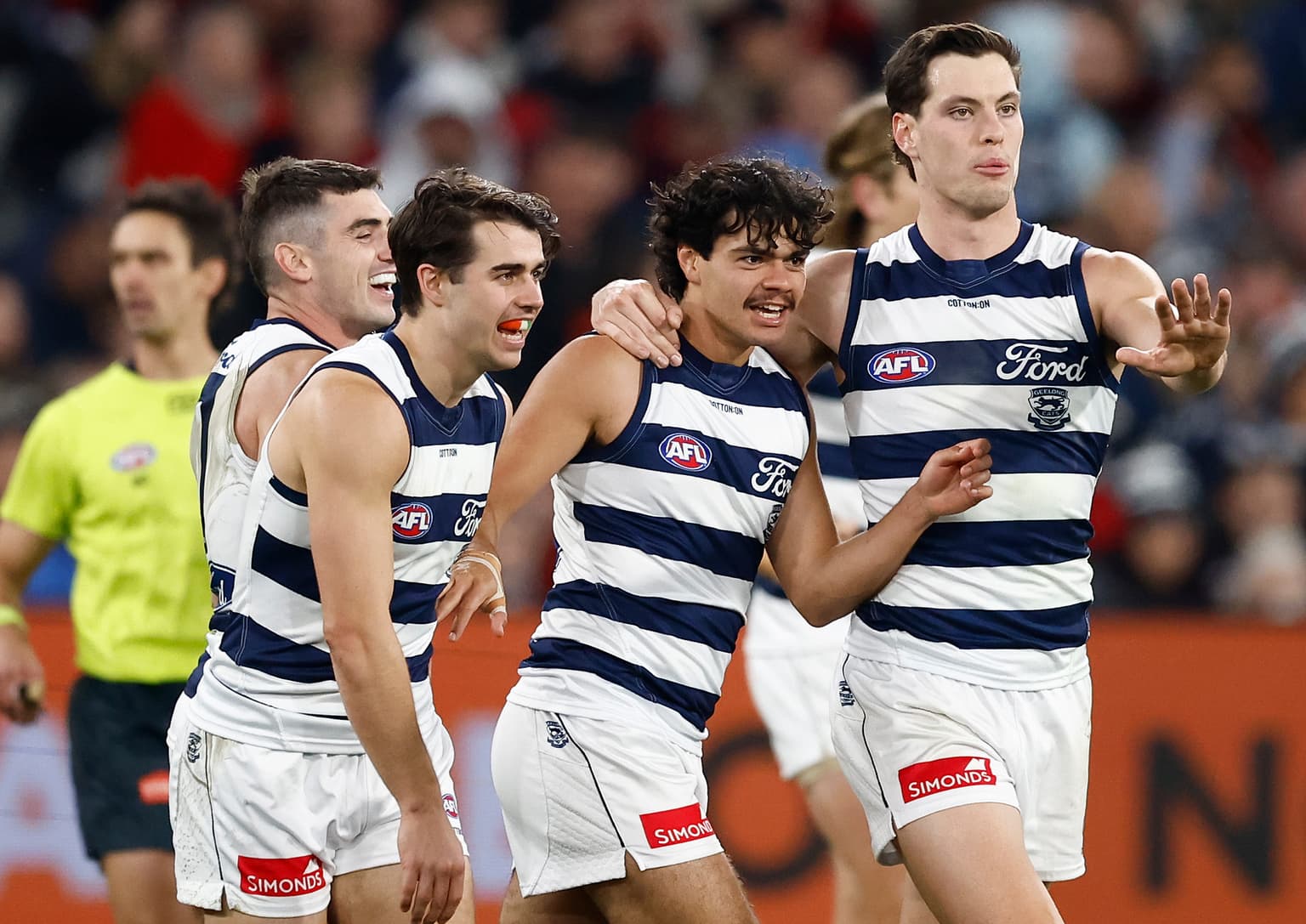 Cats pounce on second spot and Eagles ‘pathetic in the contest’ artwork